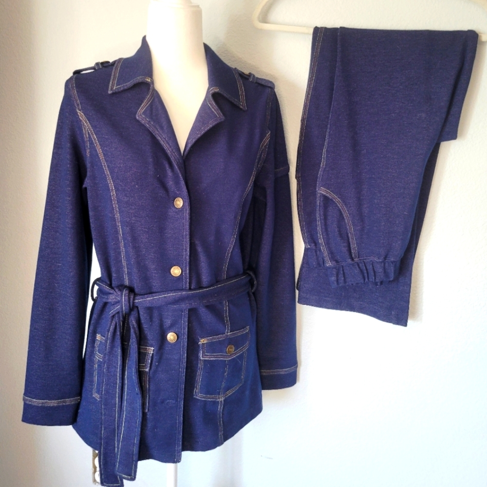 SPARK HEARTS Two-Piece Blue Stretch Denim Style Fabric Set SZ S-M *NWOT*